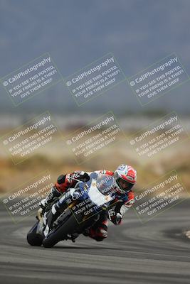 media/Nov-15-2025-Race Pace (Sat) [[8de605a2d8]]/Non Verified Riders (1st 20 Minutes)/Turn 4 (1010am)/